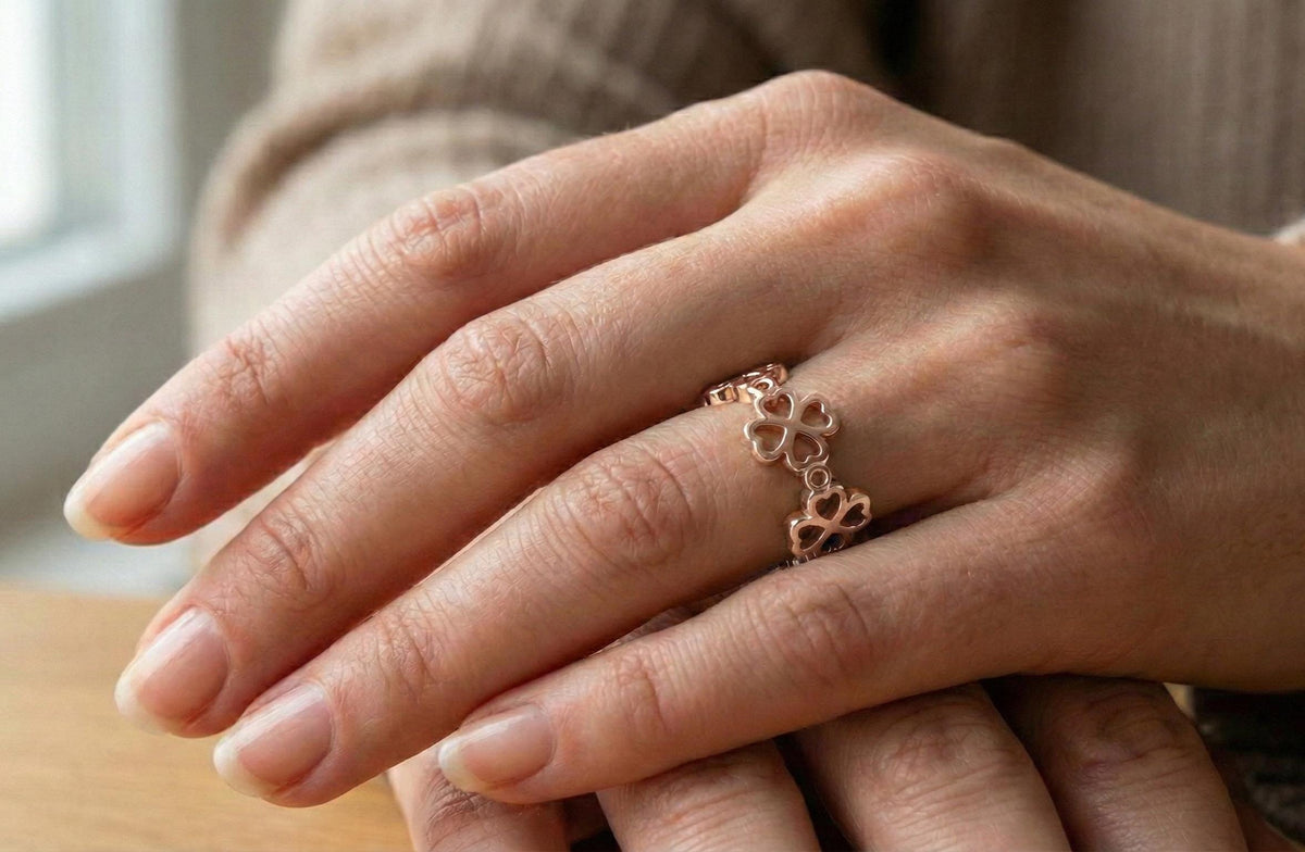 Heart Ring 925 Sterling Silver Gold, Open Heart Band, four leaf ring Stackable Love Ring, Minimalist Wedding Band, Anniversary Gift for Her