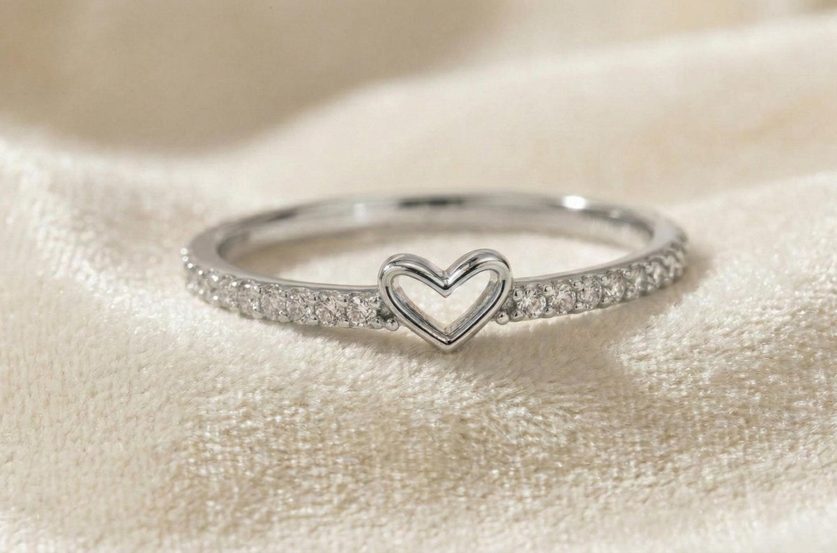 Gold Heart Ring 925 Sterling Silver, Romantic Love Ring, Dainty Diamond Heart Band, Anniversary Gift Jewelry for Her, gift for her or they