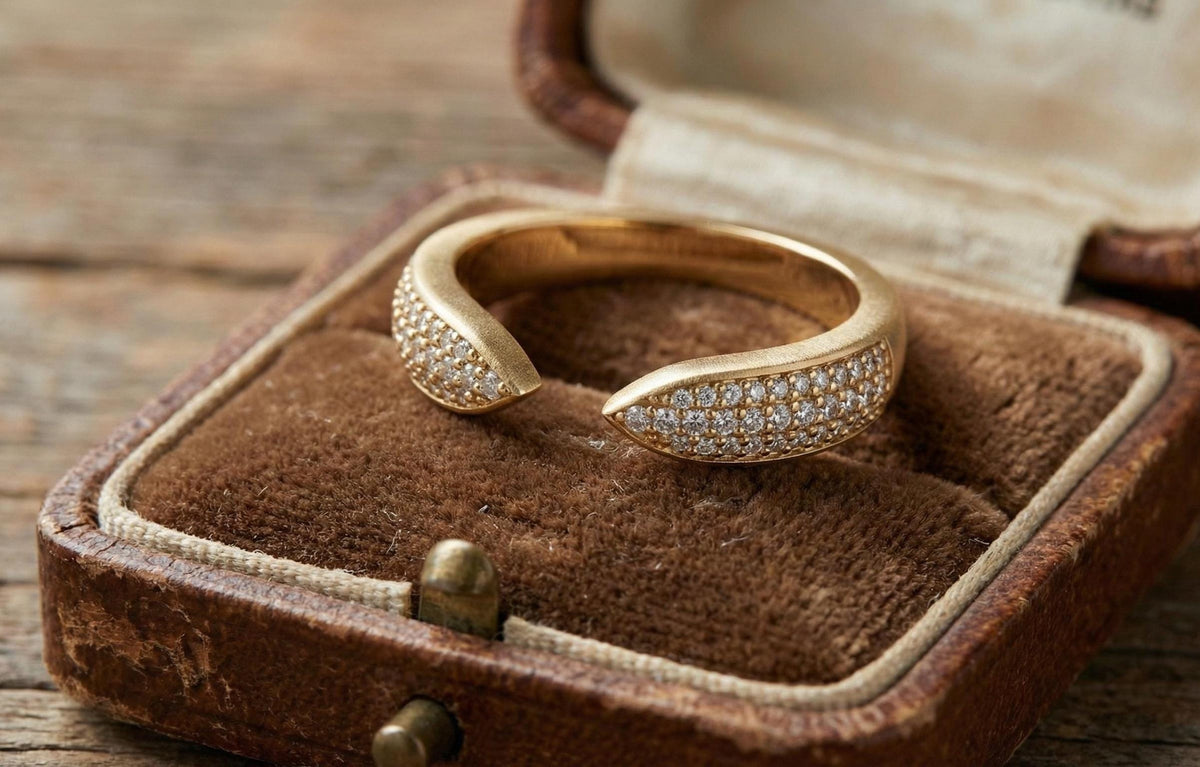 925 Sterling Silver Ring, Minimalist Handmade Silver Jewellery, Pave Diamond Ring , Women Fine Jewellery, Trendy Fine Jewelry, Luxury Band