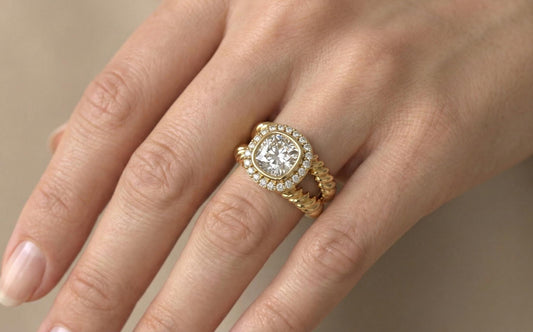 925 Sterling Silver Cushion Cut Halo Engagement Ring, Gold Plated Statement Ring, Vintage Bridal Promise Ring for Women, Luxury Wedding Gift