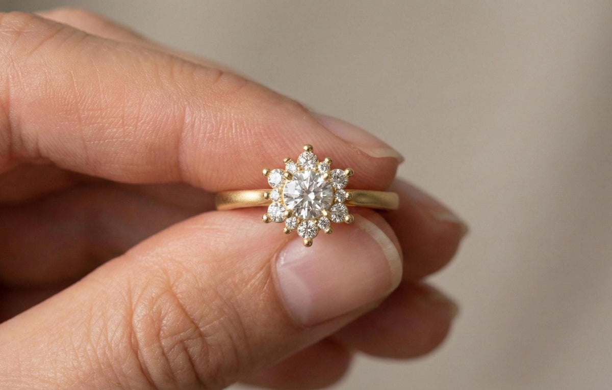 925 Sterling Silver Halo Engagement Ring, Gold Plated Floral Diamond Ring, Round Cut Promise Ring, Dainty Bridal Ring,  Gift for Women