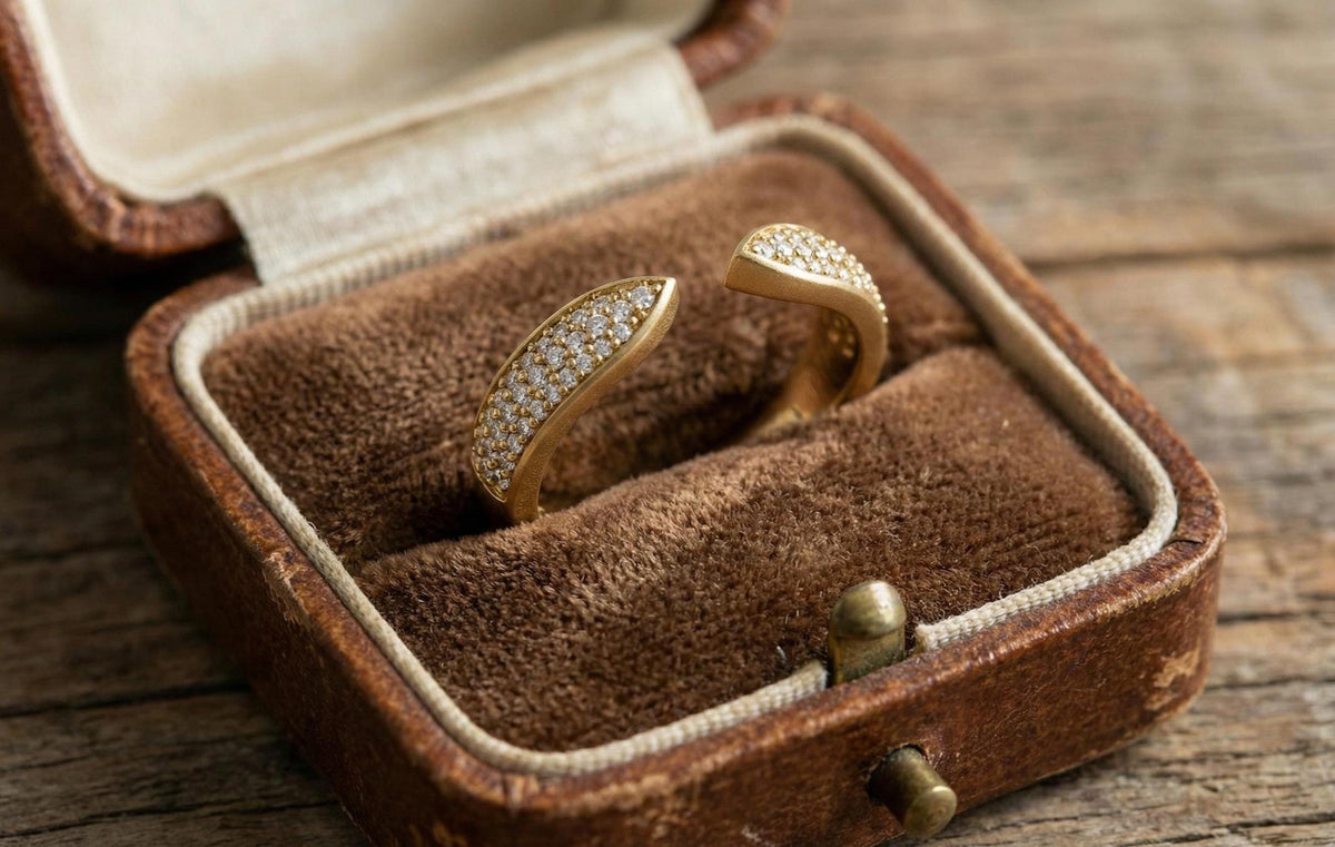 925 Sterling Silver Ring, Minimalist Handmade Silver Jewellery, Pave Diamond Ring , Women Fine Jewellery, Trendy Fine Jewelry, Luxury Band