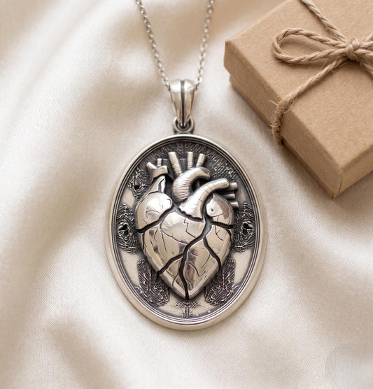 Realistic Heart Necklace, 925 Silver Anatomical Pendant, Macabre Gothic Jewelry, Steampunk Accessory Nurse Cardiologist Gift, Dark Aesthetic