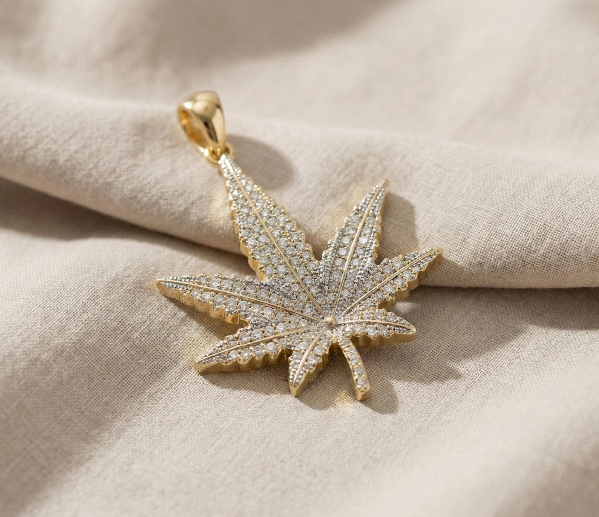Silver Marijuana Leaf Pendant – Iced Out White Zircon Hip Hop Jewelry, Sparkling Leaf Charm, Bling Statement Pendant, Gift for Men & Women