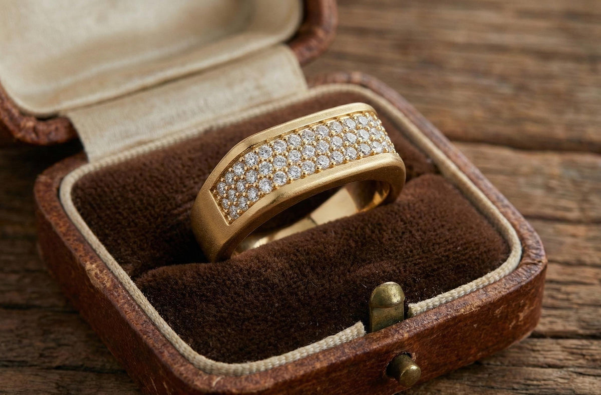 Gold Wedding Band 925 Sterling Silver, Diamond Pave Ring, Men's Wedding Ring, Minimalist Anniversary Band, Statement Ring Gift for Him Her